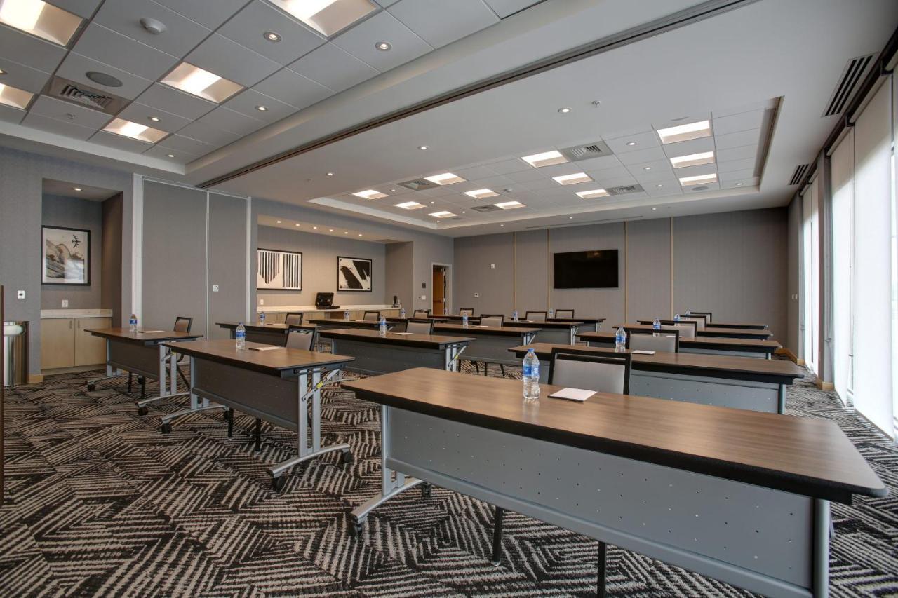 Hyatt Place At Wichita State University Exterior photo